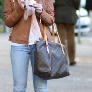 💎✨Authentic✨💎 Louis Vuitton Shoulder Bag